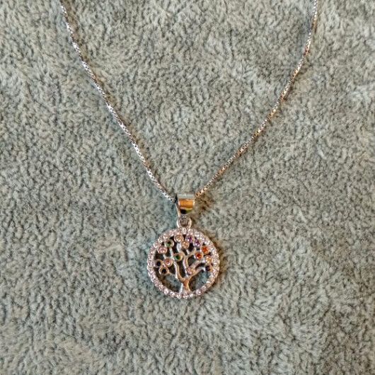 Collar con colgante arbol Plata de Ley Rodiada Nuevos (106)