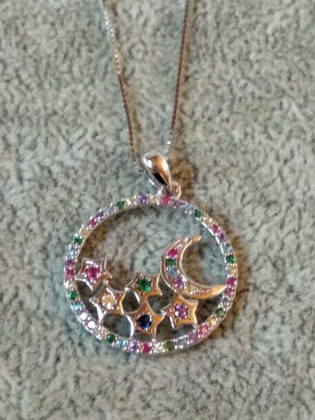 Collar con colgante corazon luna y estrellas Plata de Ley Rodiada Nuevos (106)