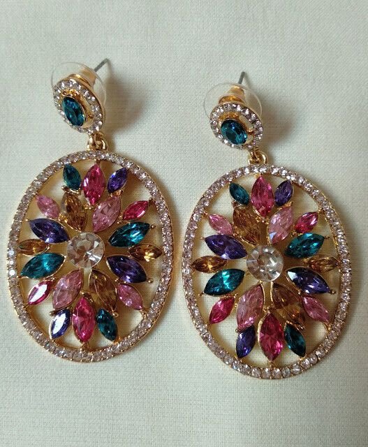Pendientes bisuteria dorados con cristales multicolor presion nuevo con etiqueta - Imagen 3