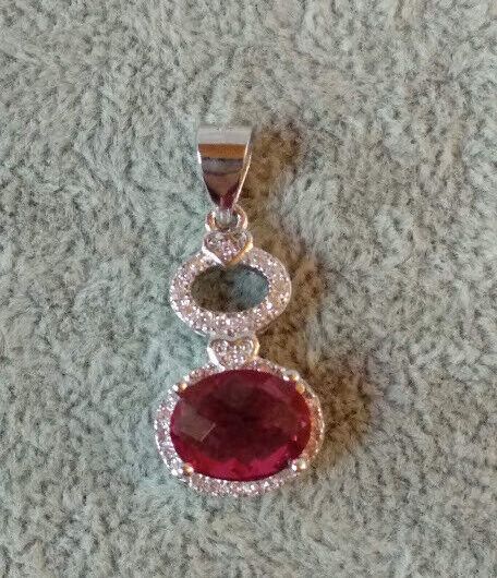 Colgante ovalado  piedra rosa tallada Plata de Ley rodiada 925 Nuevo (106)