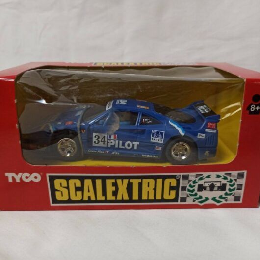 Scalextrix Ferrari F-40 " Pilot" nuevo TYCO Ref 83480-.09 (143)