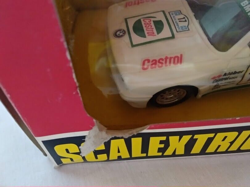 BMW M-3 "Castrol" con luz REF 8437 1/32 Nuevo con caja - Imagen 8
