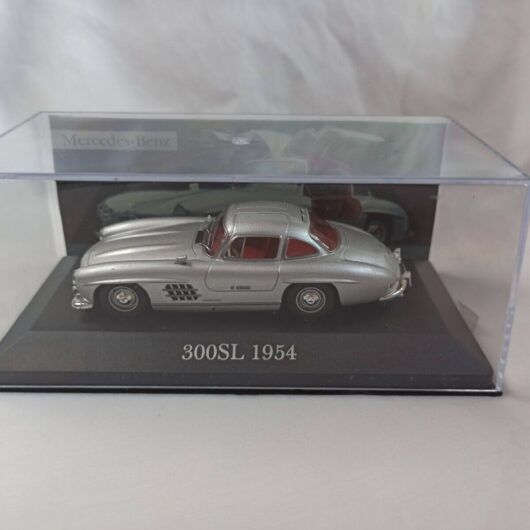 MERCEDES 300 SL 1954 GRIS PLATA  1/43 NUEVO CON CAJA  (146)