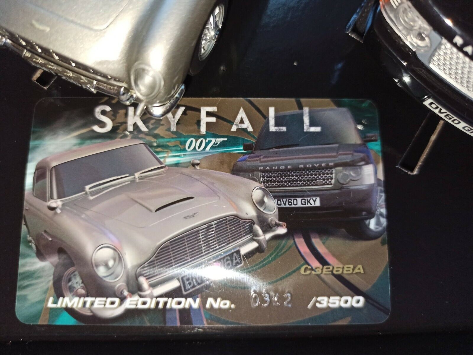 SCX SKYFALL 007 ASTON MARTIN Y RANGER ROVER 1/32 edición limitada Nuevo (149) - Imagen 8