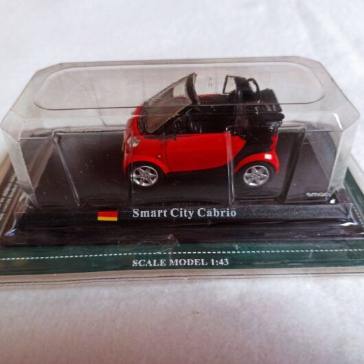 Smart City Cabrío metal escala 1/43 Nuevo y precintado con caja (138)