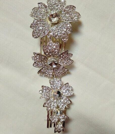 Tocado aderezo mujer ceremonia plateado flores en cascada cuajadas símiles Nuevo