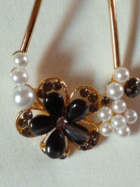 Peineta mujer dorada flor diferentes colores piedras y perlas Nueva. - Imagen 11