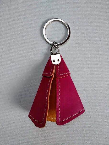 Llavero capote taurino en PVC Nuevo (102)