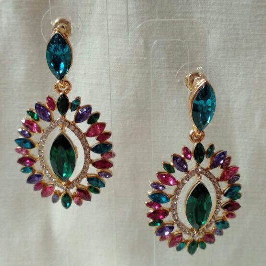 Pendientes bisuteria dorados con cristales multicolor rombo nuevo con etiqueta