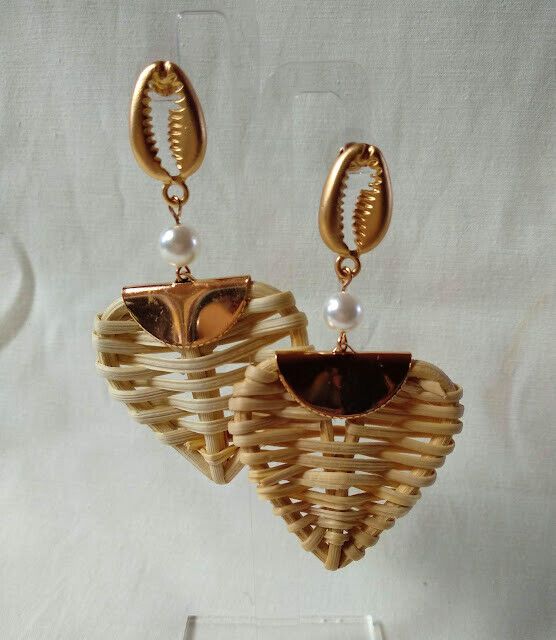 Pendientes de ratan tejido largo mujer modelo corazon nuevo con etiquetas