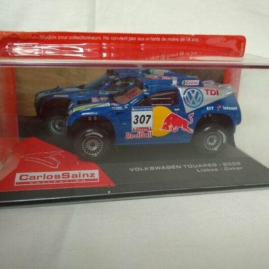 Volswagen Touareg 2006 Lisboa-Dakar Carlos Sainz miniat.esc1/43.Nuevo con caja