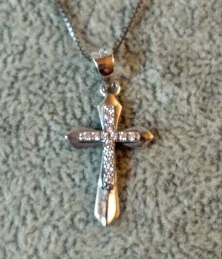 Collar con colgante con forma de cruz doble Plata de Ley Rodiada  Nuevos (106)