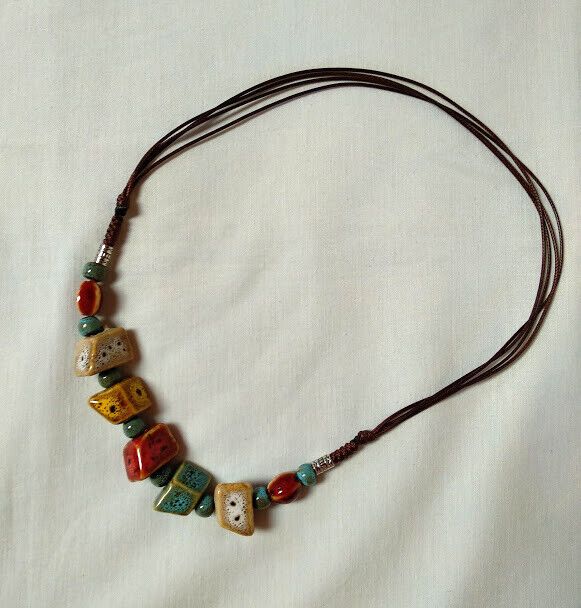 Collar corto étnico mujer combinado de cuentas de ceramica tonos ocres Nuevo - Imagen 5