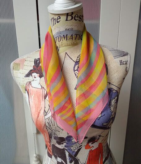 Pañuelo cuello mujer seda pequeño  diferentes colores (135)