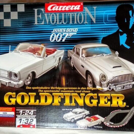 SCX Scalextric Circuito Carrera Evolution James 007 GolFinger Nuevo y Precintado