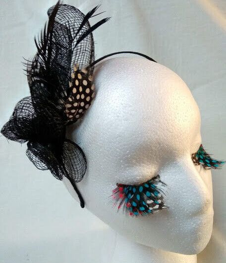 Tocado diadema para ceremonia mujer combinado rafia y plumas color negro