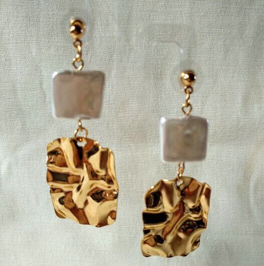 Pendientes bisuteria largo mujer con madreperla nuevo con etiquetas