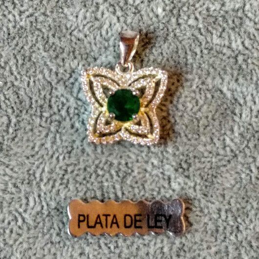 Colgante forma de mariposa piedra verde en Plata de Ley rodiada 925 Nuevo (106)