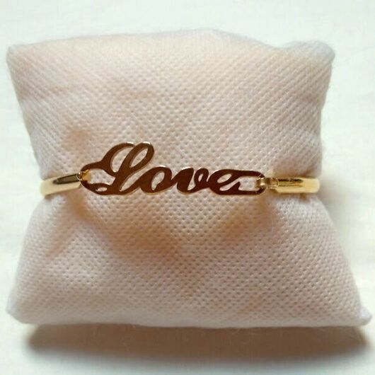 Pulsera acero mujer dorada rígida con love y cierre nueva