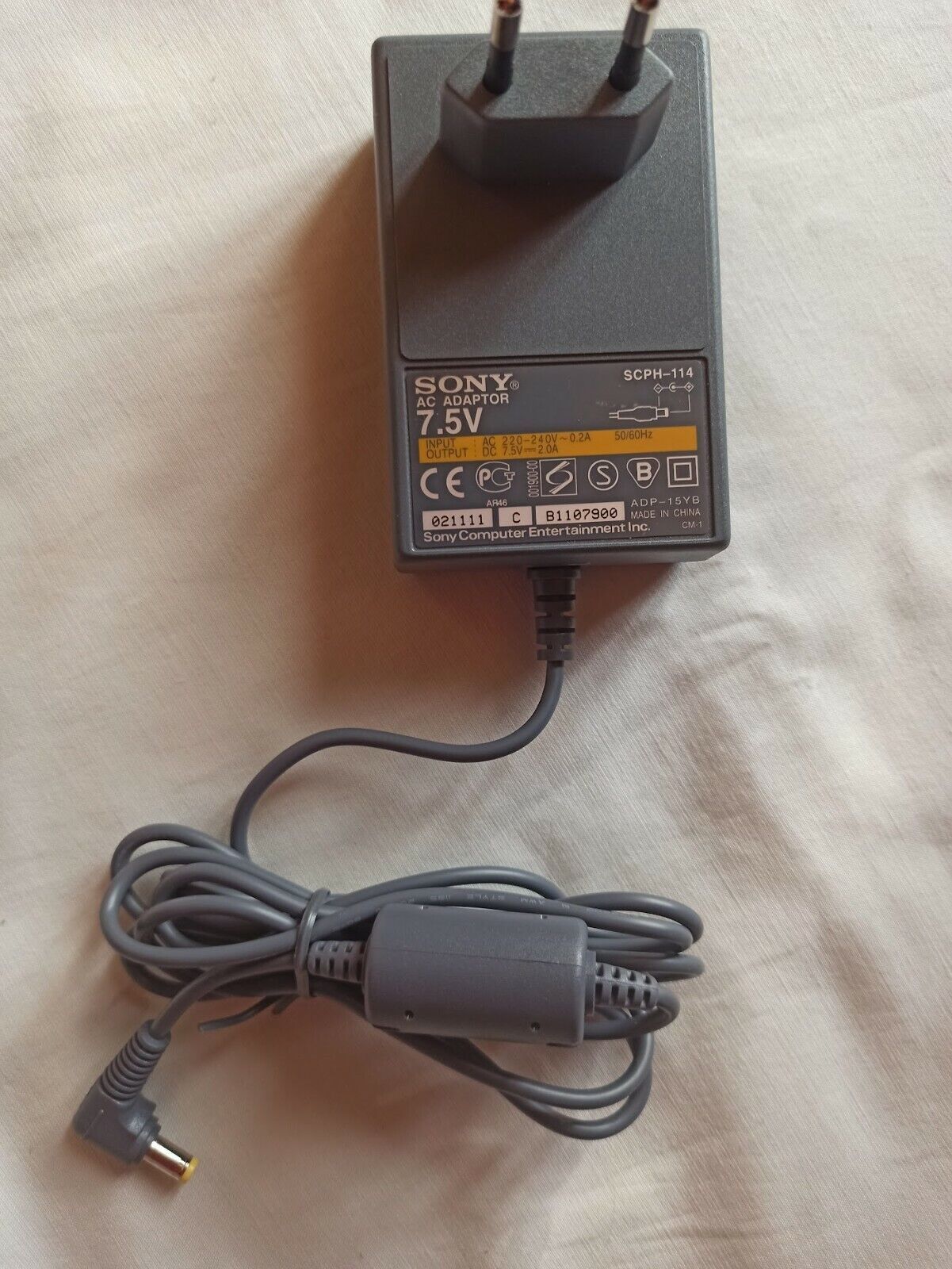 Adaptador de corriente y cable original SONY para playstation ONE (153)