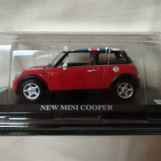 New Mini Cooper escala 1/43 Nuevo con caja (96)