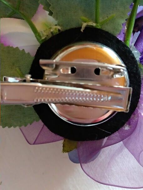 Tocado broche mujer flores tela en tonos blancos y beige Nuevo - Imagen 7